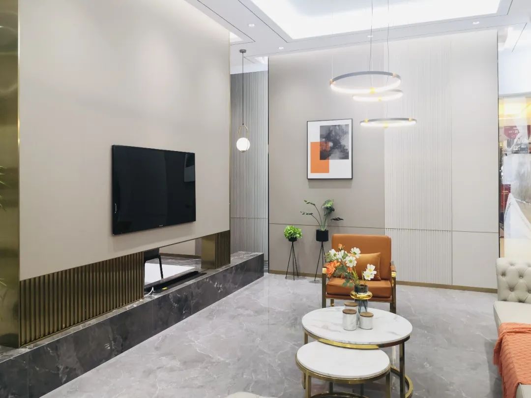 鷹牌墻地專家店|常州鷹牌:開(kāi)啟墻地專家展廳新面貌(圖4) 鷹牌墻地專家店|常州鷹牌:開(kāi)啟墻地專家展廳新面貌(圖4)