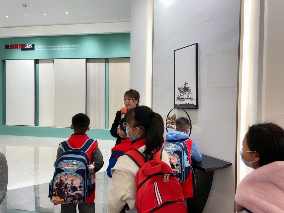 爭做未來接班人——2022佛山傳媒集團職工子女冬令營走進鷹牌！(圖3)