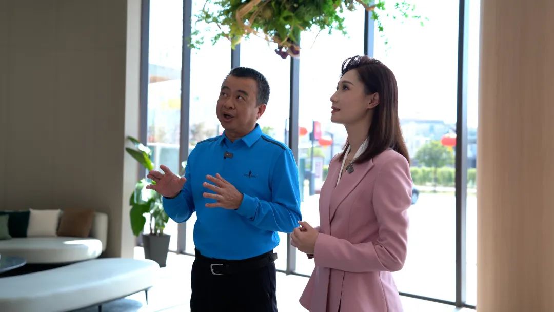 天安新材、鷹牌實業董事長吳啟超: 企業家不應做溫水里的“青蛙”,要大膽跳出舒適區做轉型創新(圖3) 天安新材、鷹牌實業董事長吳啟超: 企業家不應做溫水里的“青蛙”,要大膽跳出舒適區做轉型創新(圖3)