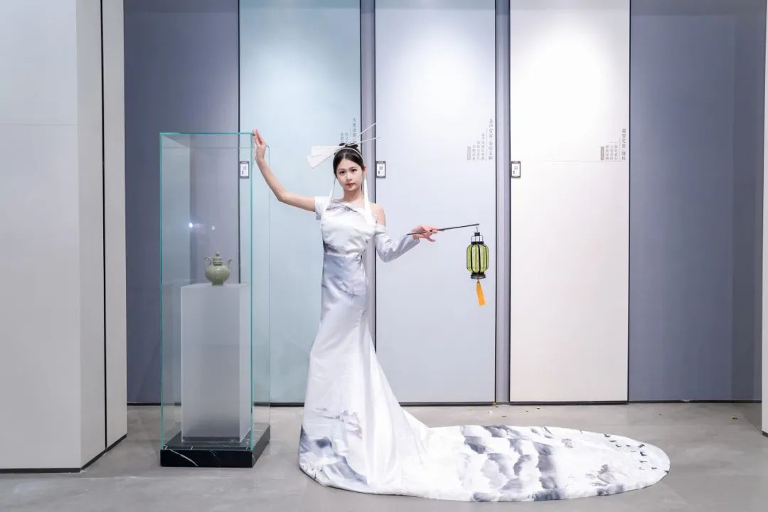 新鷹牌 創未來｜鷹牌新總部展廳盛大揭幕&中國瓷IP新品隆重上市！(圖23)