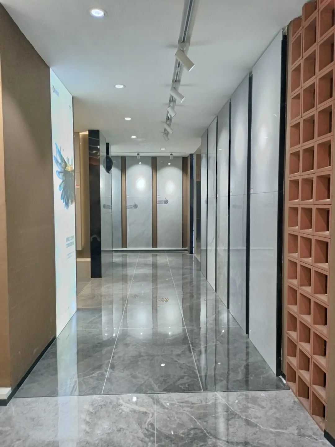 鷹牌50周年 門店風采｜高碑店鷹牌陶瓷：締造品質家居新典范(圖14)