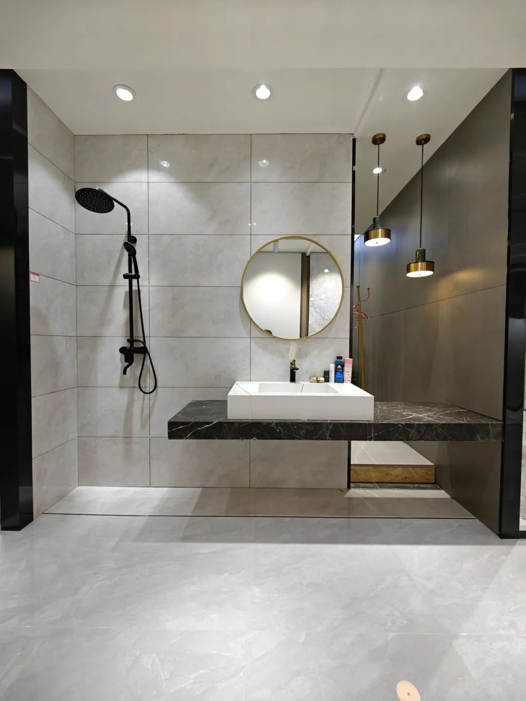 鷹牌50周年 門店風采｜高碑店鷹牌陶瓷：締造品質家居新典范(圖6)