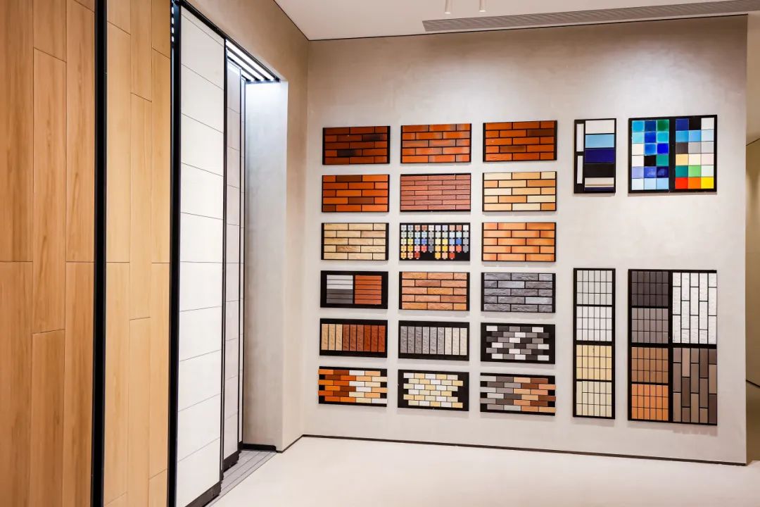 共話家居發展新趨勢｜湖南千思裝飾集團張董一行蒞臨鷹牌總部參觀交流(圖11)