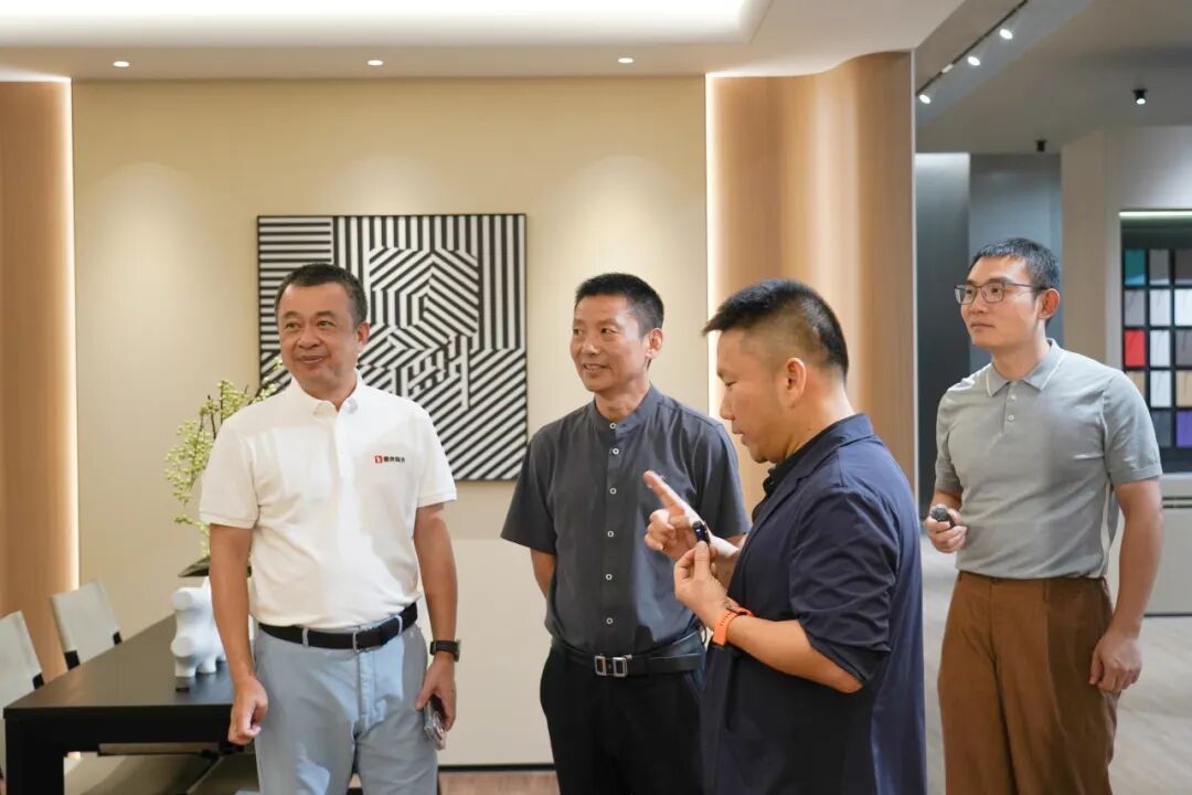 風(fēng)起處，萬(wàn)物生 | 鷹牌新材戰(zhàn)略發(fā)布會(huì)圓滿落幕！(圖12)