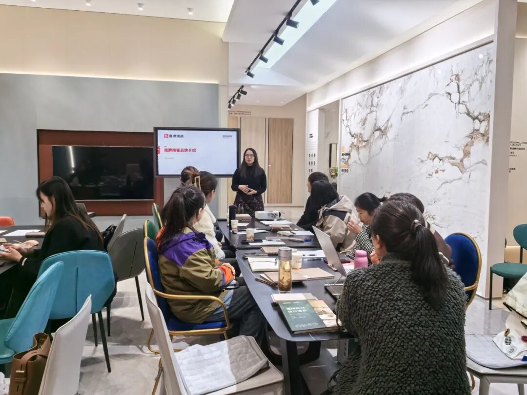 終端賦能 聚力增長｜2025鷹牌陶瓷+新材培訓會【天津站】順利舉行(圖4)